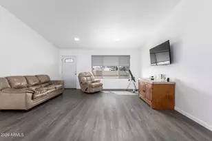 2826 E Cactus Rd, Phoenix, AZ 85032 - Photo 38