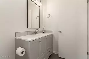 2826 E Cactus Rd, Phoenix, AZ 85032 - Photo 20