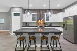 6720 E 3rd St, Scottsdale, AZ 85251 - Photo 4