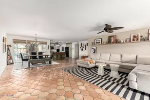 5754 W Shangri La Rd, Glendale, AZ 85304 - Photo 8