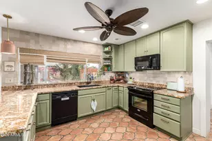 5754 W Shangri La Rd, Glendale, AZ 85304 - Photo 12