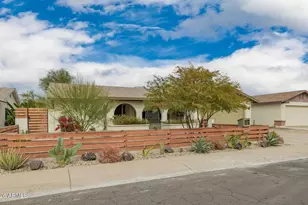 5754 W Shangri La Rd, Glendale, AZ 85304 - Photo 1