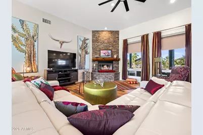 38313 N 17th Way, Phoenix, AZ 85086 - Photo 10