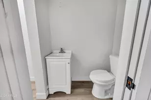 2218 W Poinsettia Dr, Phoenix, AZ 85029 - Photo 26