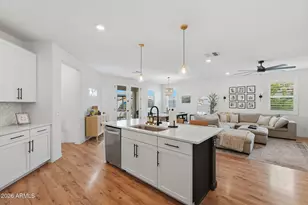 3406 W Dunbar Dr, Phoenix, AZ 85041 - Photo 8