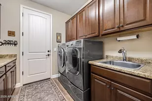 782 W Honey Locust Ave, Queen Creek, AZ 85140 - Photo 32