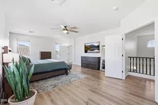 8040 W Via Montoya Dr, Peoria, AZ 85383 - Photo 18