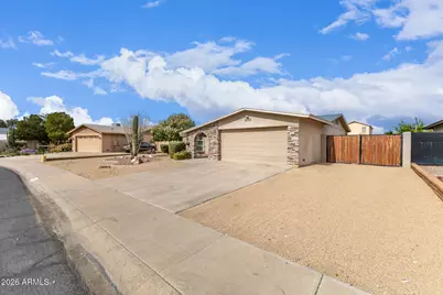 4334 W Barbara Avenue, Glendale, AZ 85302 - Photo 2