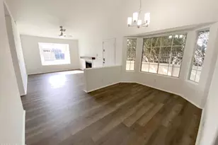 10101 N 91st Ave, Peoria, AZ 85345 - Photo 14