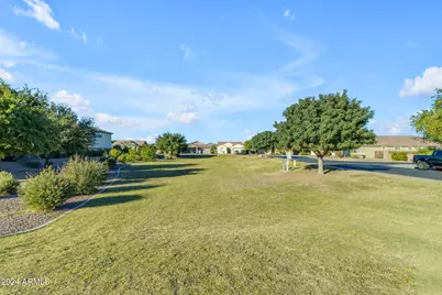 44395 W Bailey Drive, Maricopa, AZ 85138 - Photo 38