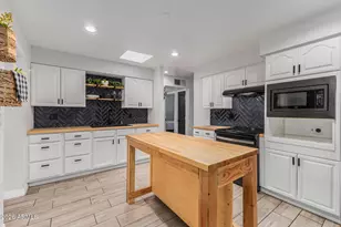 3313 W Surrey Ave, Phoenix, AZ 85029 - Photo 8