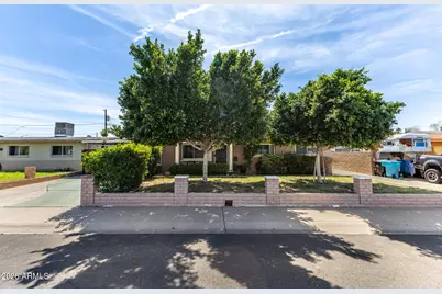 3313 W Surrey Avenue, Phoenix, AZ 85029 - Photo 10