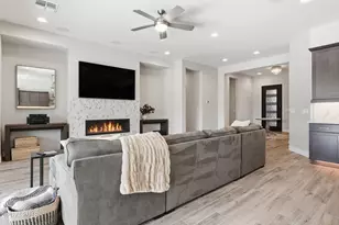 9817 E Strobe Ave, Mesa, AZ 85212 - Photo 6