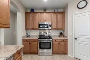 10606 W Adam Ave, Peoria, AZ 85382 - Photo 14