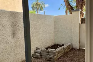 1542 W Sahuaro Dr, Phoenix, AZ 85029 - Photo 18