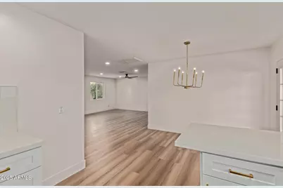 1514 E Turquoise Avenue, Phoenix, AZ 85020 - Photo 10