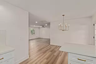 1514 E Turquoise Ave, Phoenix, AZ 85020 - Photo 10