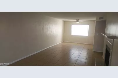 635 N Arrowhead Drive #1, Chandler, AZ 85224 - Photo 2