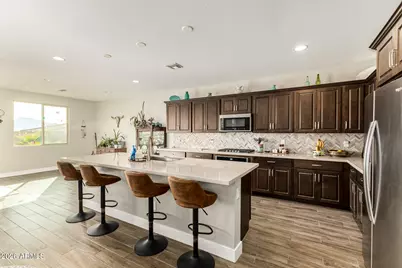 11015 W Mobile Lane, Tolleson, AZ 85353 - Photo 1