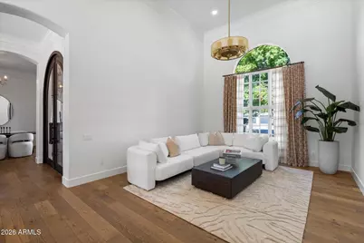 10401 N 48th Place, Paradise Valley, AZ 85253 - Photo 10