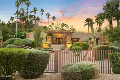 4836 E Moonlight Way, Paradise Valley, AZ 85253 - Photo 10