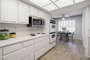 12926 W Shadow Hills Dr, Sun City West, AZ 85375 - Photo 12