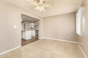 1002 E Orchid Ln, Phoenix, AZ 85020 - Photo 12