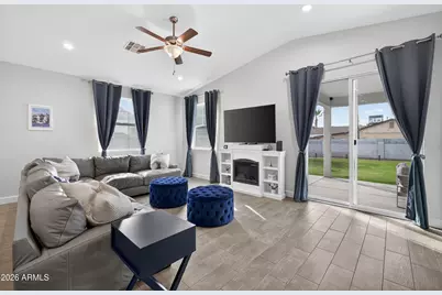 8942 N 15th Lane, Phoenix, AZ 85021 - Photo 14