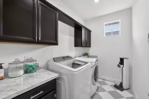 8942 N 15th Ln, Phoenix, AZ 85021 - Photo 32