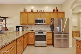 28917 N Redbloom Ct, Wittmann, AZ 85361 - Photo 6