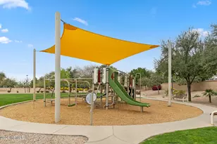 1720 E Woodsman Pl, Chandler, AZ 85286 - Photo 12