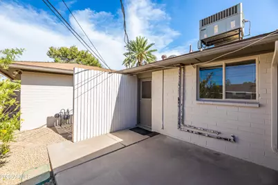 8520 E Roma Avenue, Scottsdale, AZ 85251 - Photo 34