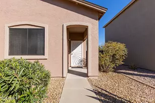 1006 E Renegade Trail, San Tan Valley, AZ 85143 - Photo 12
