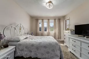 10303 W Deanne Dr, Sun City, AZ 85351 - Photo 12