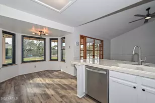 6107 W Windrose Dr, Glendale, AZ 85304 - Photo 12