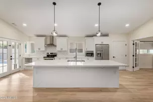 5713 E Hillery Dr, Scottsdale, AZ 85254 - Photo 1