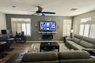 6174 W Wikieup Ln, Glendale, AZ 85308 - Photo 2