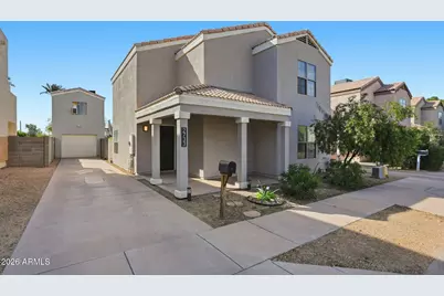 2733 E Cambridge Avenue, Phoenix, AZ 85008 - Photo 1