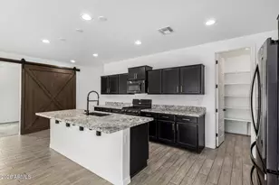 8320 S 165th Dr, Goodyear, AZ 85338 - Photo 4