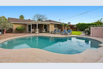 8307 E Clarendon Avenue, Scottsdale, AZ 85251 - Photo 26