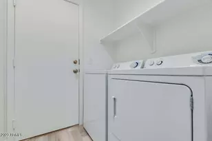 160 W Commerce Ct, Gilbert, AZ 85233 - Photo 14