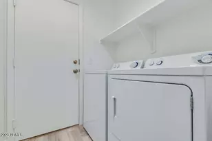 160 W Commerce Ct, Gilbert, AZ 85233 - Photo 14