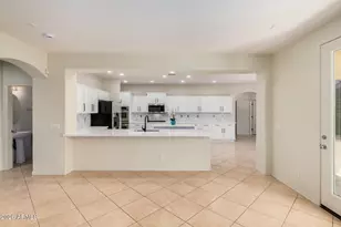 13665 W Evans Dr, Surprise, AZ 85379 - Photo 14