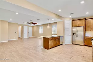 16517 W Charlotte Dr, Surprise, AZ 85387 - Photo 6