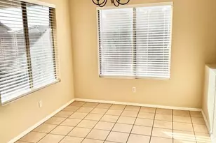 12517 W Grant St, Avondale, AZ 85323 - Photo 8