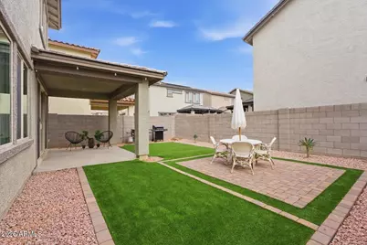2067 N Marketside Avenue, Buckeye, AZ 85396 - Photo 22