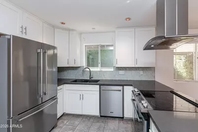 841 E 10th Street, Mesa, AZ 85203 - Photo 12