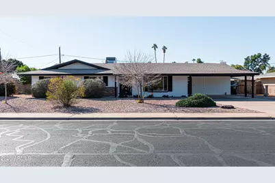 841 E 10th Street, Mesa, AZ 85203 - Photo 1