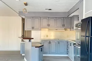 9409 E Navajo Pl, Sun Lakes, AZ 85248 - Photo 8