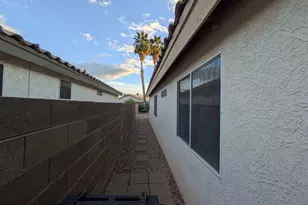 1813 E Gail Dr, Chandler, AZ 85225 - Photo 26